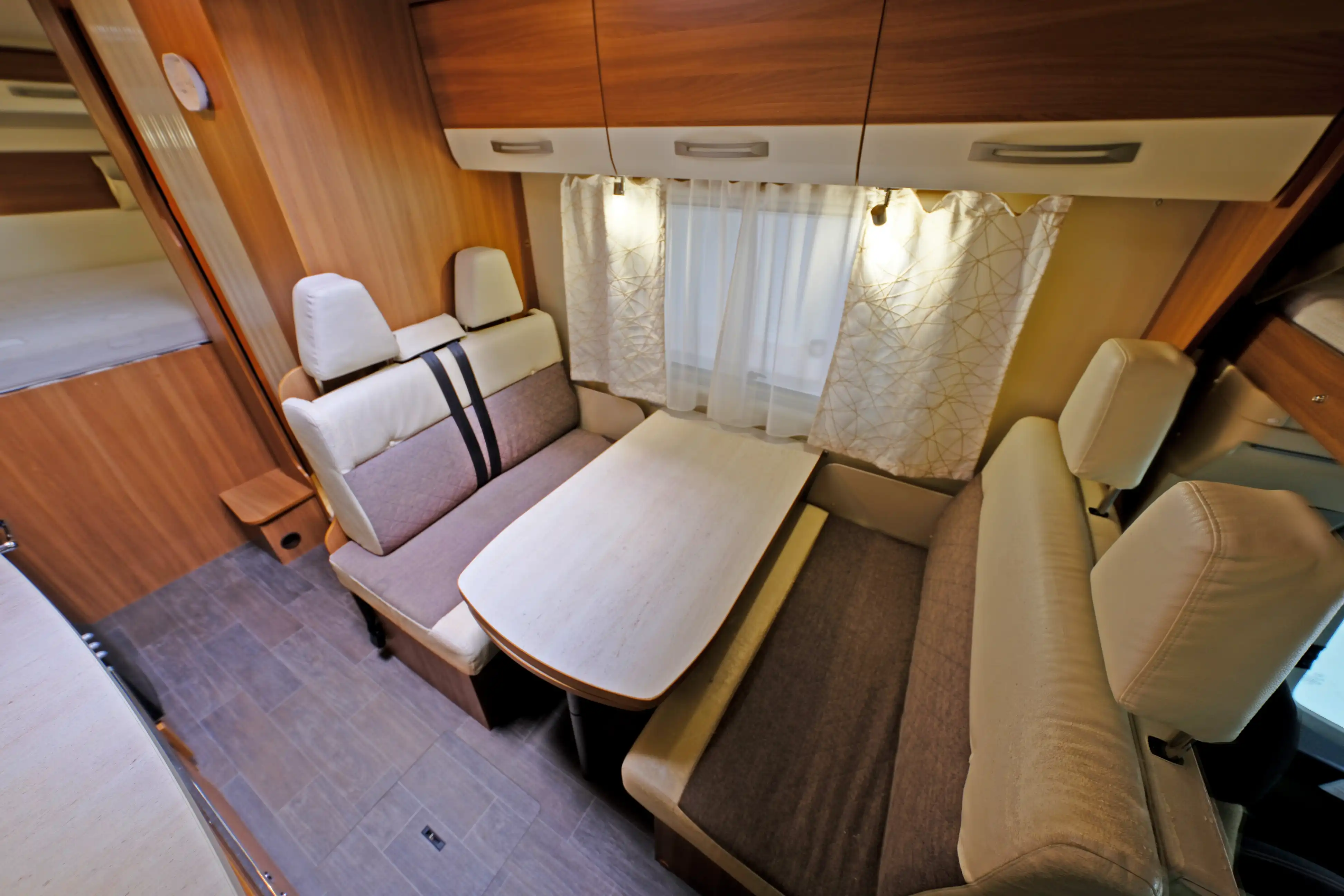 EURAMOBIL Activa One 690 HB